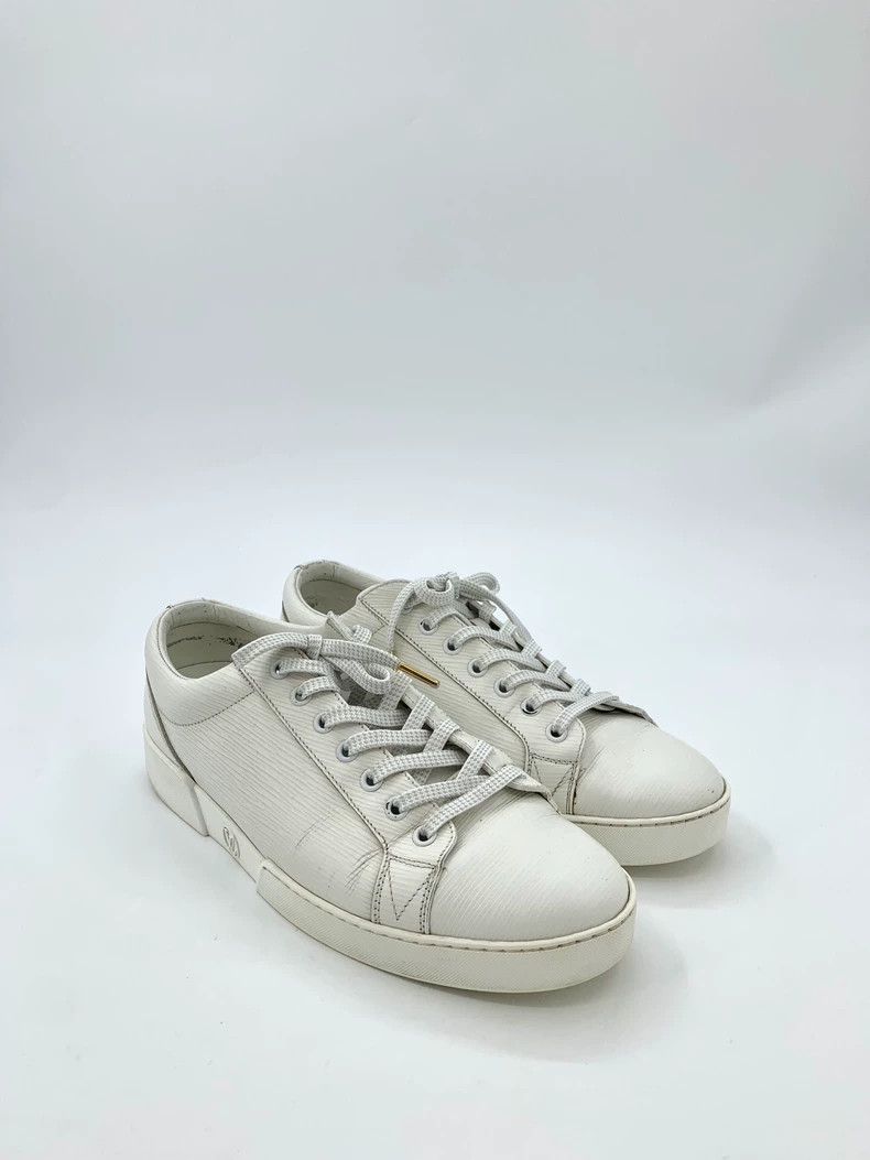 Louis Vuitton Louis Vuitton Lv Louis Vuitton Size 39 White Water Ripple Laced Sports Shoes Size US 6.5 / EU 39-40 - 2 Thumbnail