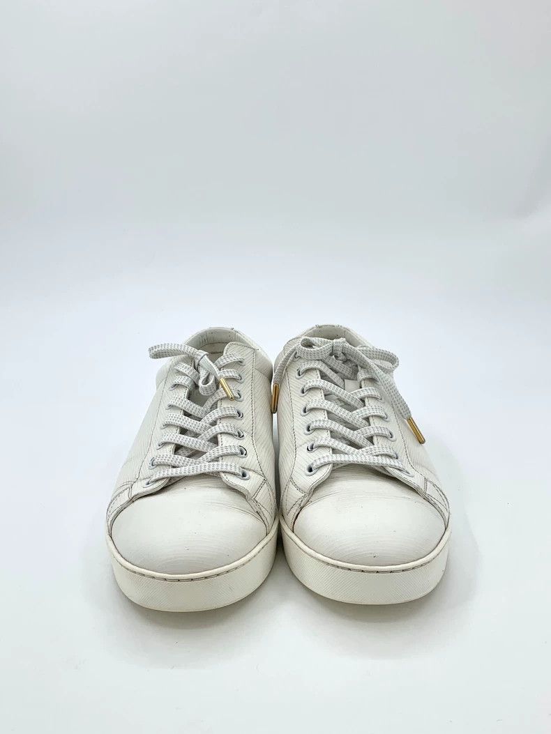 Louis Vuitton Louis Vuitton Lv Louis Vuitton Size 39 White Water Ripple Laced Sports Shoes Size US 6.5 / EU 39-40 - 3 Thumbnail