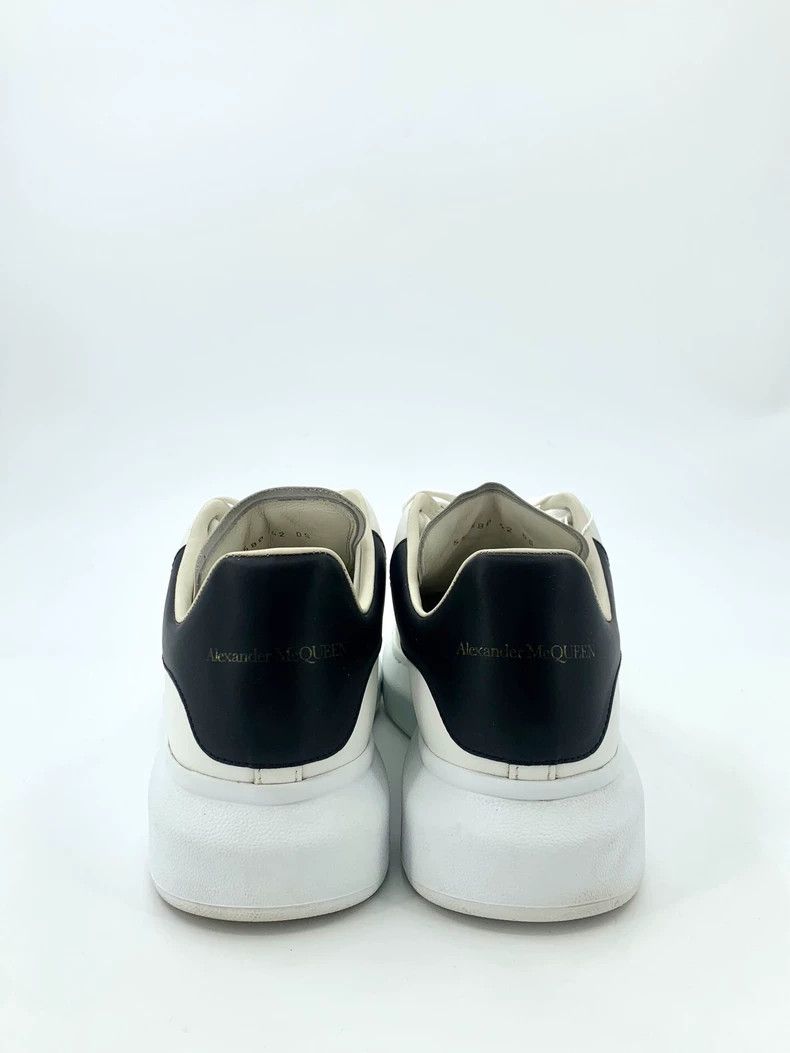 Alexander McQueen Alexander McQueen Alexander McQueen Size 42 White Black Tail Thick Sole Casual Shoes Size US 8.5 / EU 41-42 - 4 Thumbnail