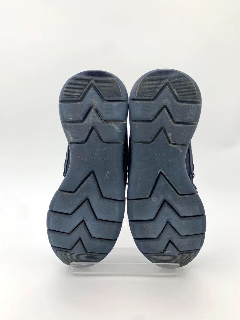 Louis Vuitton Louis Vuitton Lv Louis Vuitton Size 39.5 Dark Blue Laced Knit Casual Sports Shoes Size US 8 / IT 38 - 5 Thumbnail