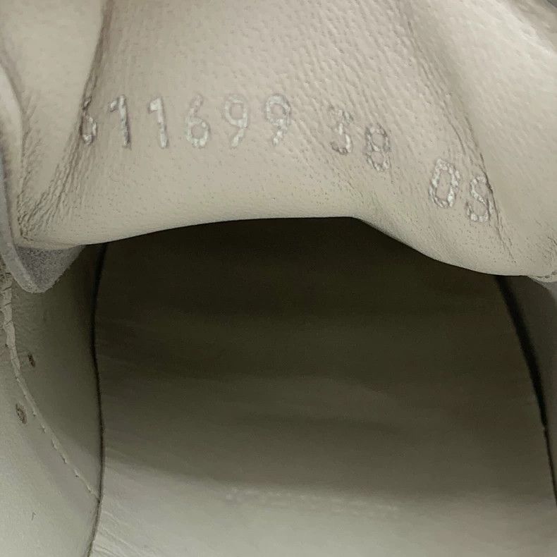 Alexander McQueen Alexander McQueen White lace-up thick-soled leather casual sneakers, size 38 Size US 5.5 / EU 38 - 6 Thumbnail