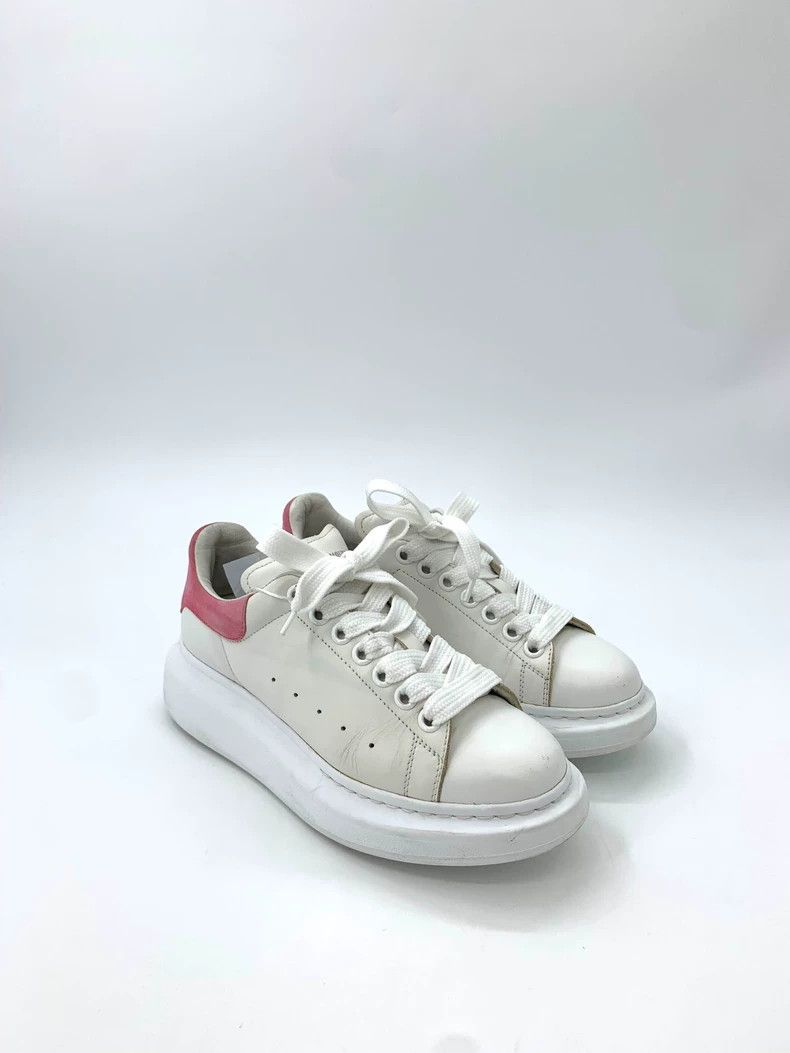 Alexander McQueen Alexander McQueen White with pink tail thick-soled lace-up casual sports shoes, size 37 Size US 6 / IT 36 - 2 Thumbnail