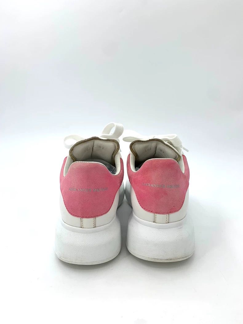 Alexander McQueen Alexander McQueen White with pink tail thick-soled lace-up casual sports shoes, size 37 Size US 6 / IT 36 - 4 Thumbnail