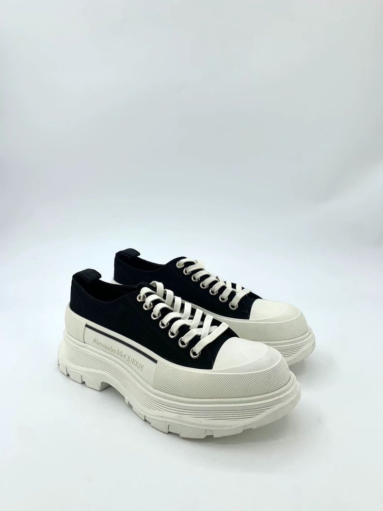 Alexander McQueen Alexander McQueen White and black thick-soled lace-up casual shoes, size 42 Size US 8.5 / EU 41-42 - 2 Thumbnail