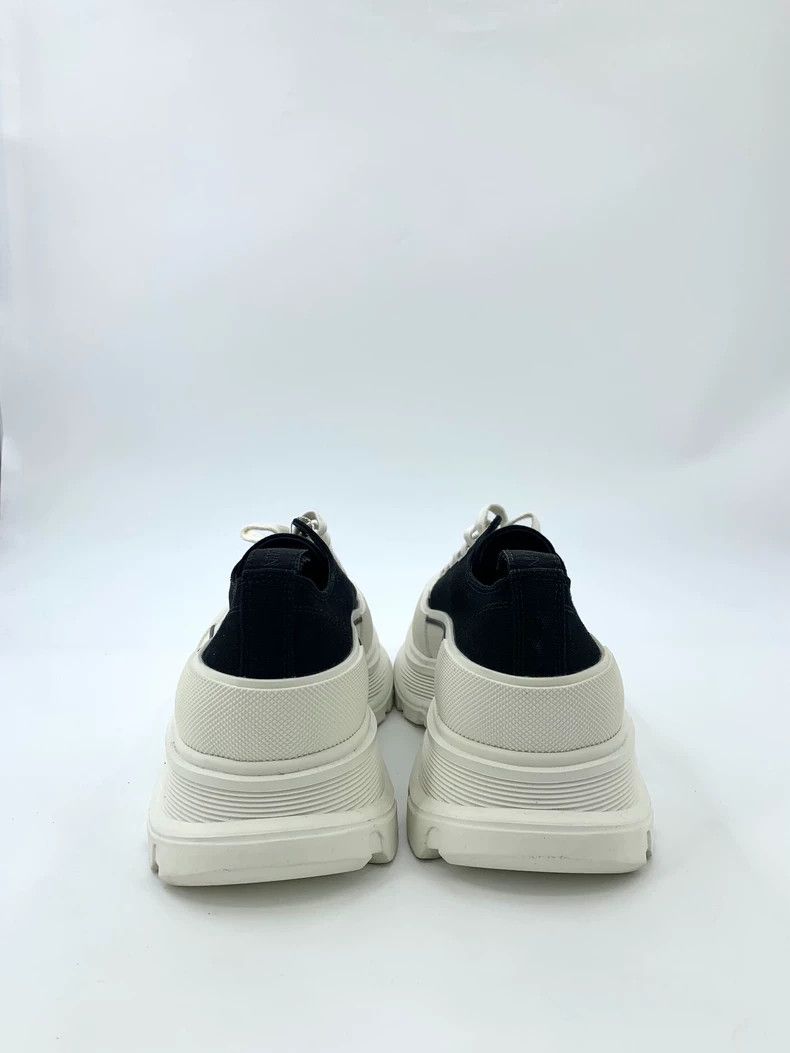 Alexander McQueen Alexander McQueen White and black thick-soled lace-up casual shoes, size 42 Size US 8.5 / EU 41-42 - 4 Thumbnail