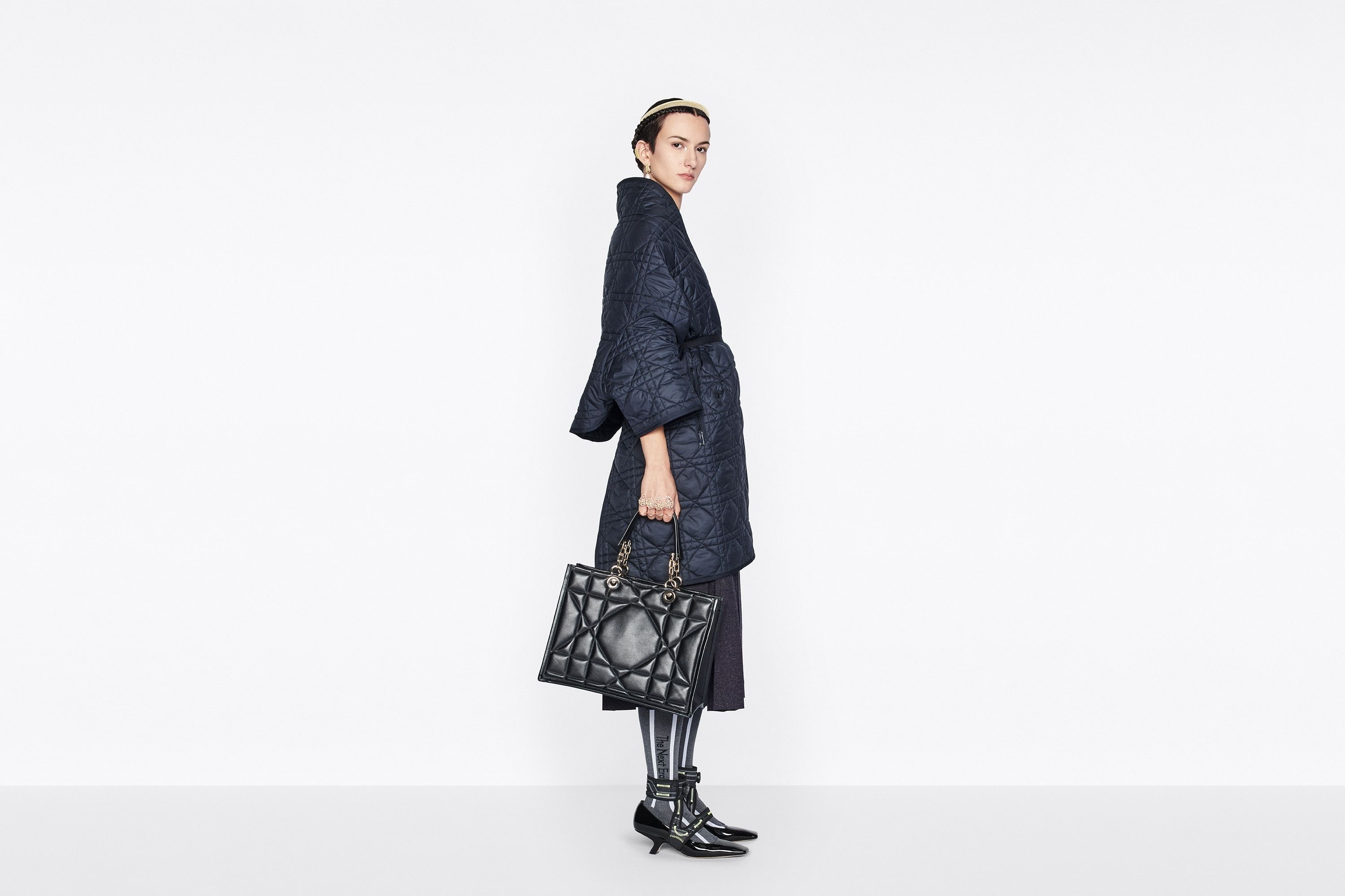 Dior Medium Dior Essential Tote Bag Size ONE SIZE - 5 Thumbnail