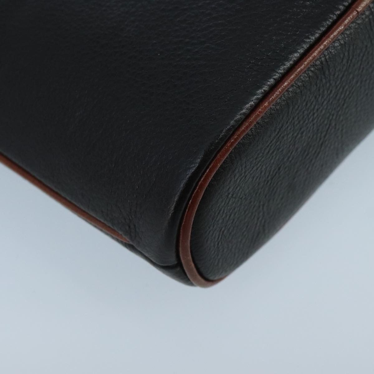 Bally Black Leather Shoulder Bag (Pre-Owned) Size ONE SIZE - 6 Thumbnail