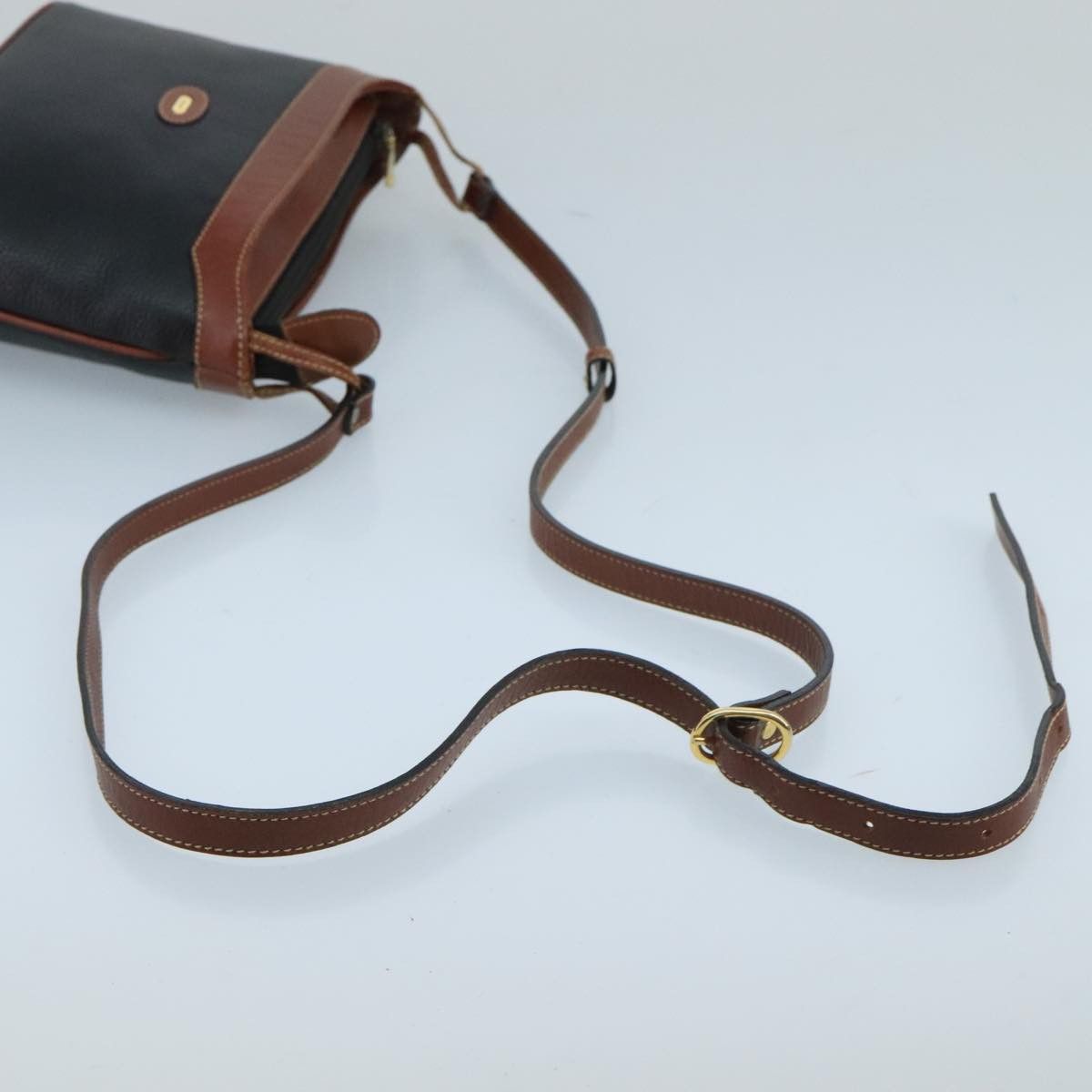 Bally Black Leather Shoulder Bag (Pre-Owned) Size ONE SIZE - 5 Thumbnail