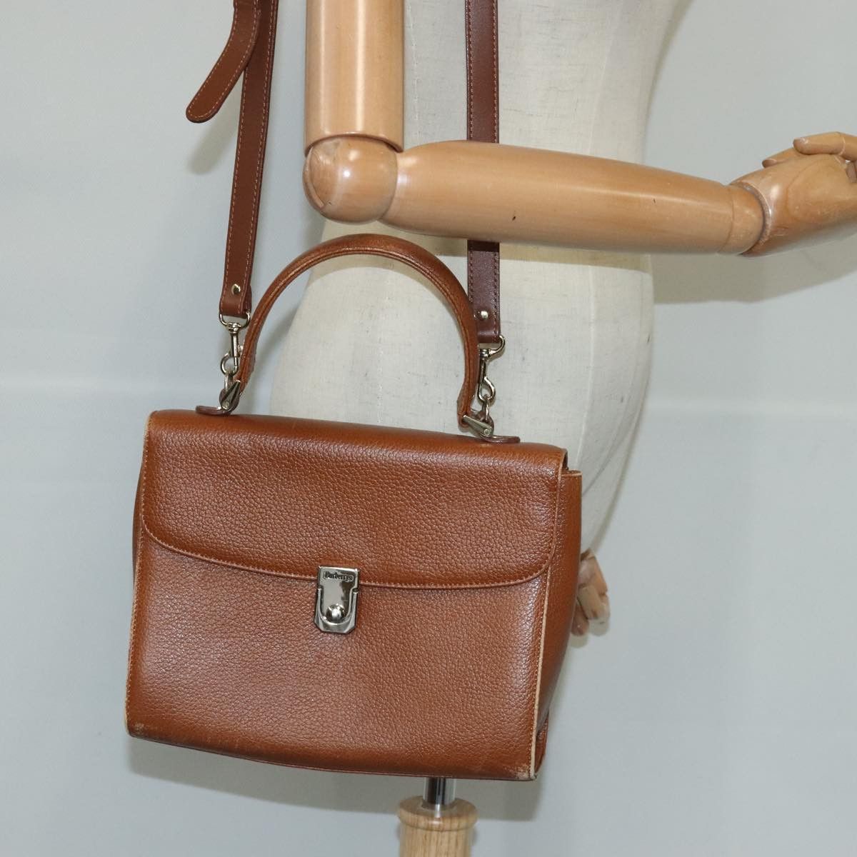Burberry Nova Check Brown Leather Handbag (Pre-Owned) Size ONE SIZE - 16 Thumbnail