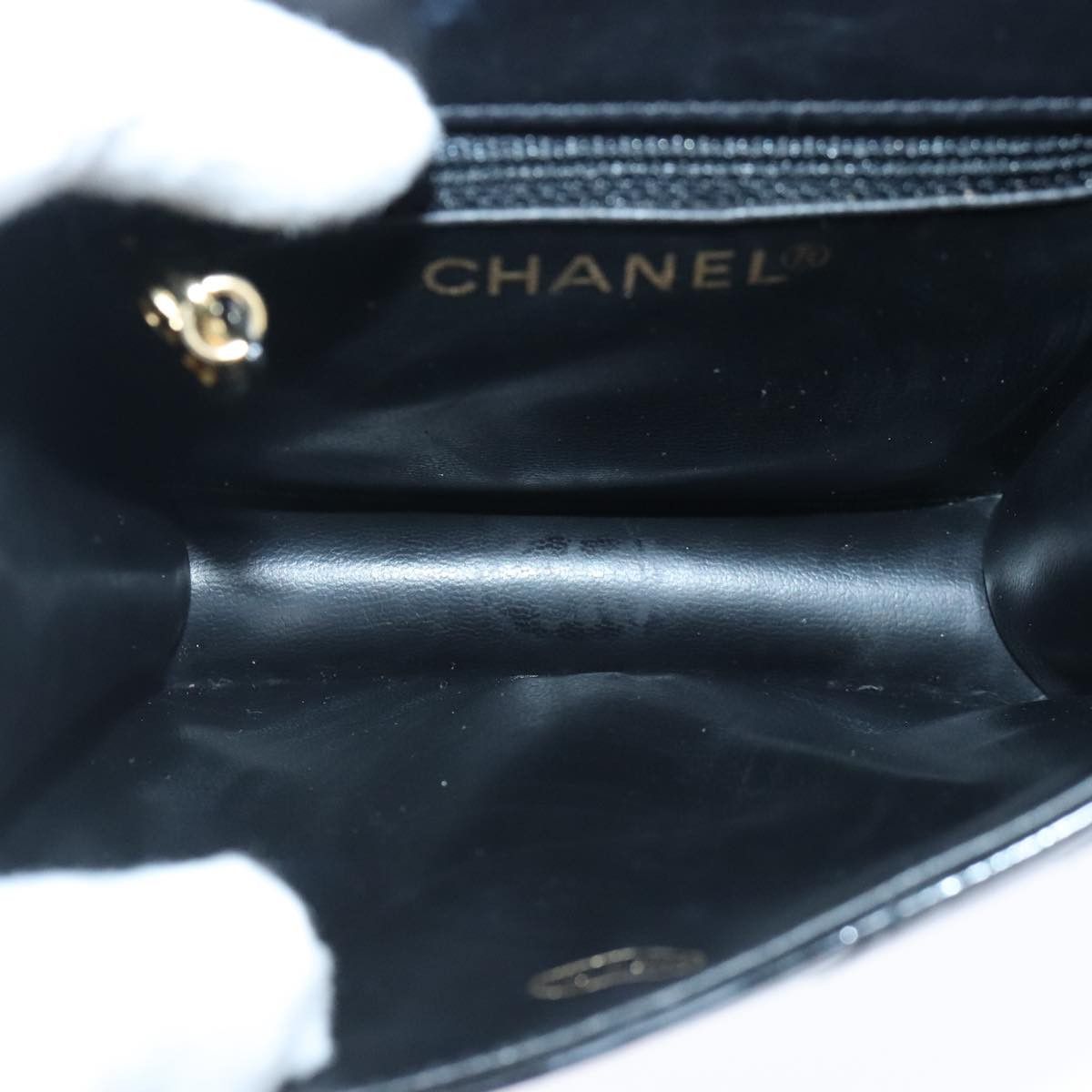 Chanel Cc Black Patent Leather Shoulder Bag (Pre-Owned) Size ONE SIZE - 13 Thumbnail