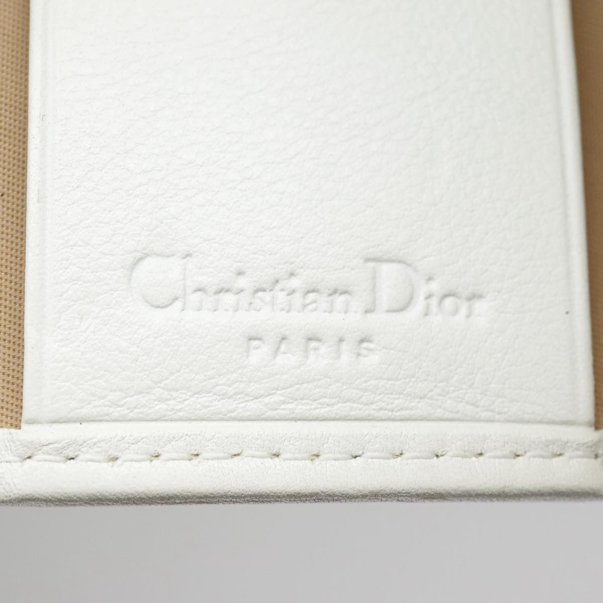 Dior Trotter White Canvas Wallet (Pre-Owned) Size ONE SIZE - 9 Thumbnail