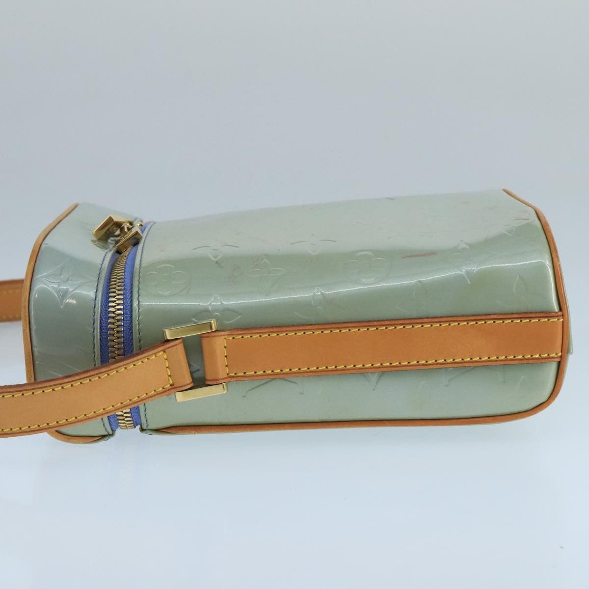 Louis Vuitton Sullivan Grey Patent Leather Shoulder Bag (Pre-Owned) Size ONE SIZE - 4 Thumbnail