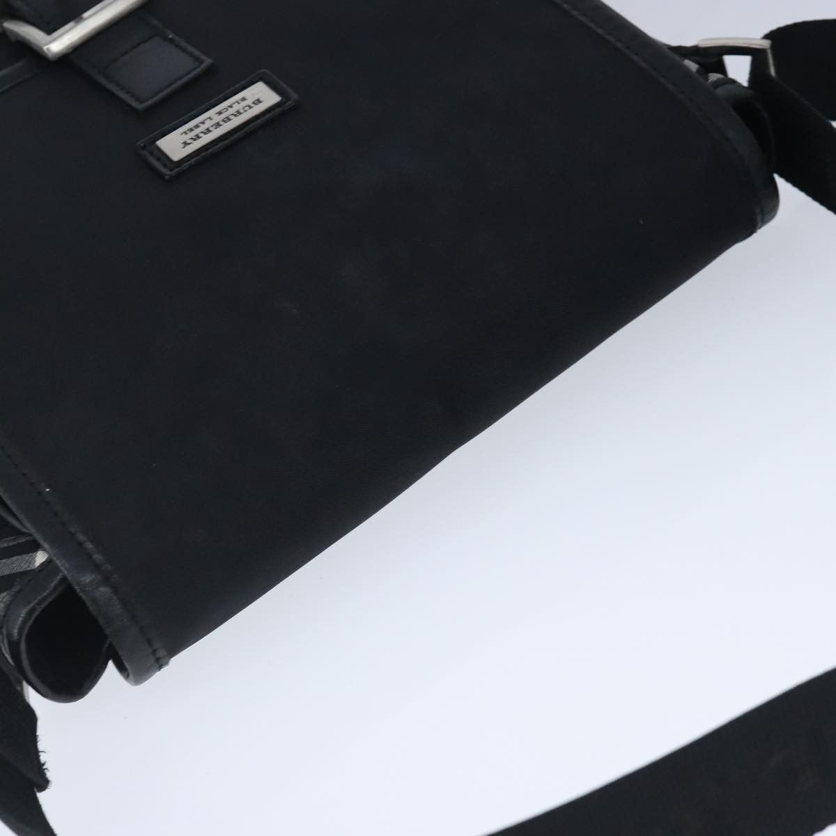 Burberry Black Label Black Synthetic Shoulder Bag (Pre-Owned) Size ONE SIZE - 16 Thumbnail