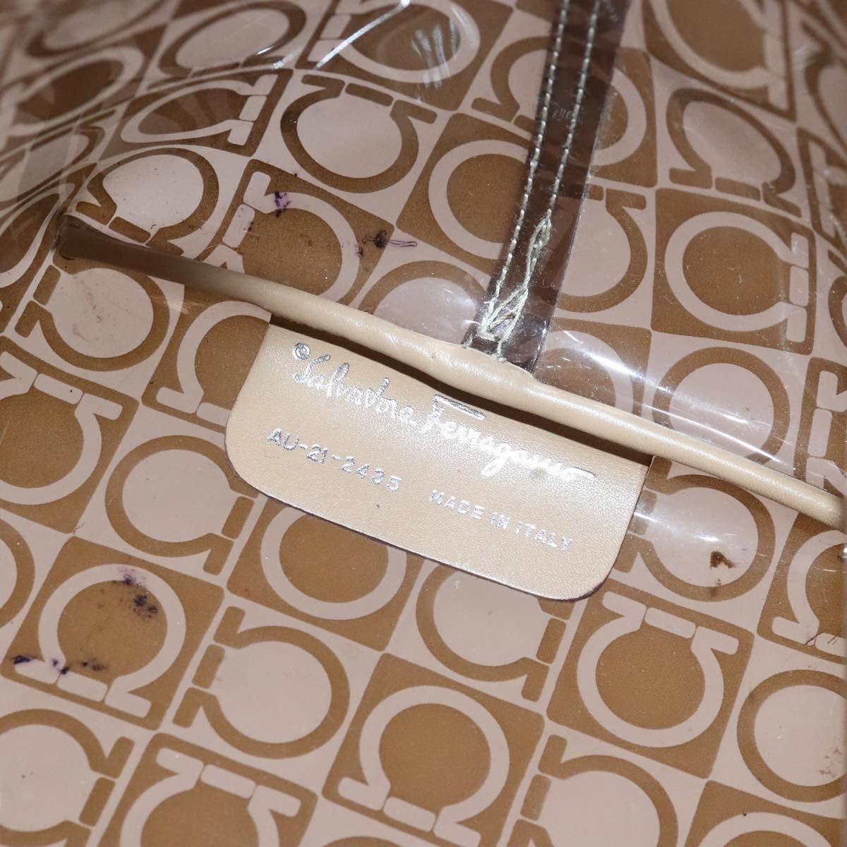 Salvatore Ferragamo Gancini Brown Vinyl Shoulder Bag (Pre-Owned) Size ONE SIZE - 12 Thumbnail