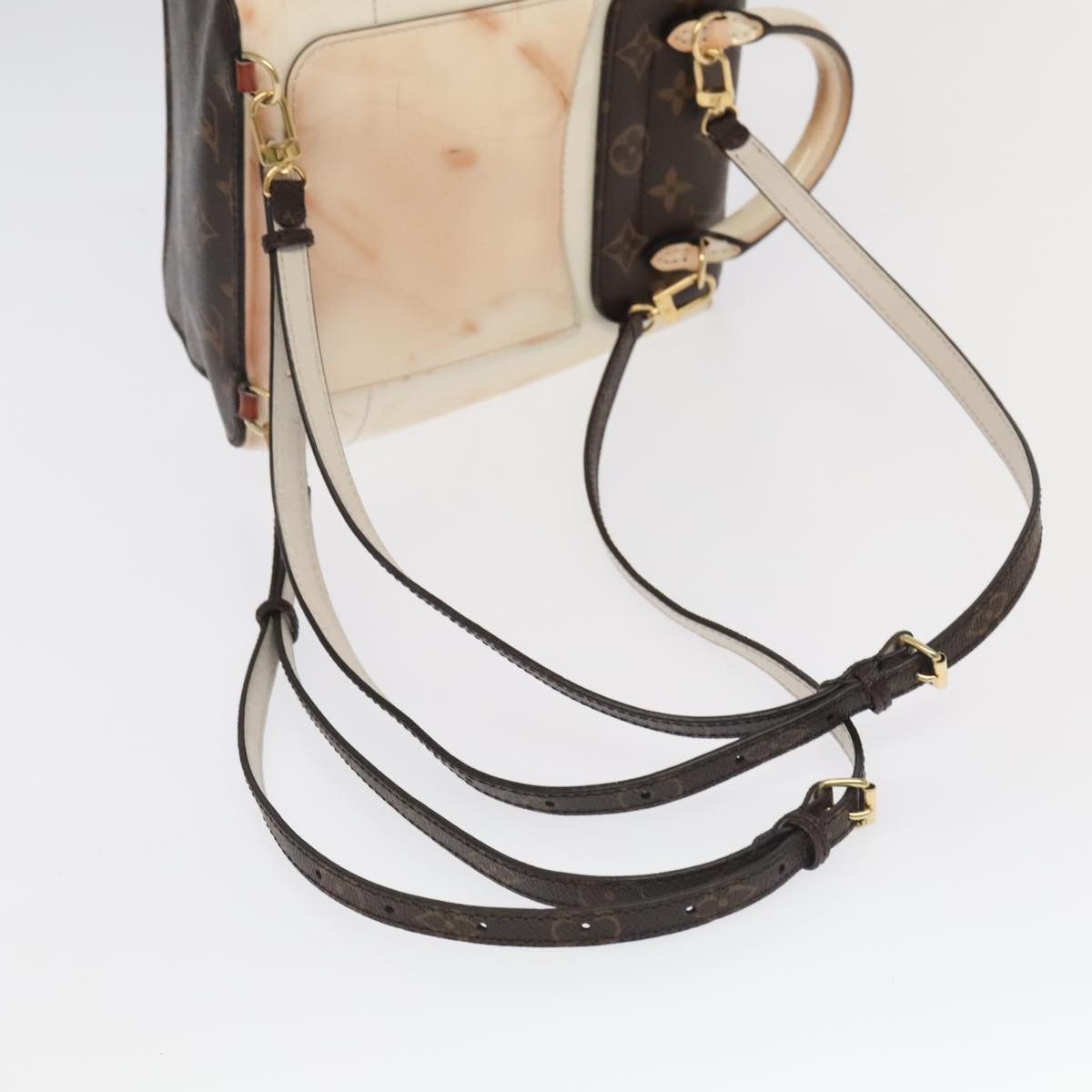 Louis Vuitton Hot Springs White Leather Backpack Bag (Pre-Owned) Size ONE SIZE - 20 Thumbnail
