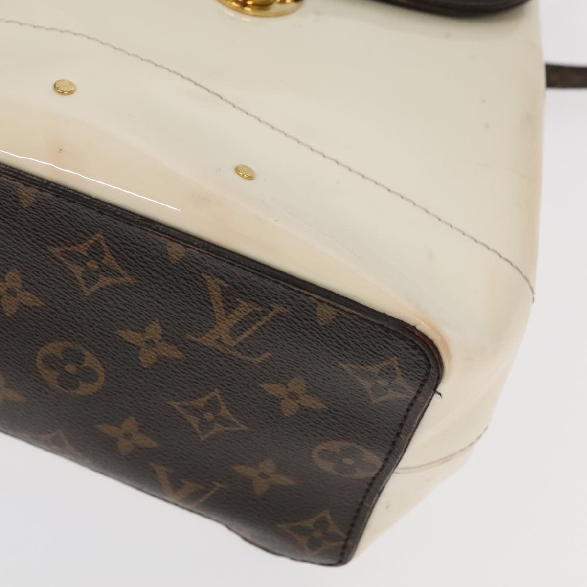 Louis Vuitton Hot Springs White Leather Backpack Bag (Pre-Owned) Size ONE SIZE - 7 Thumbnail