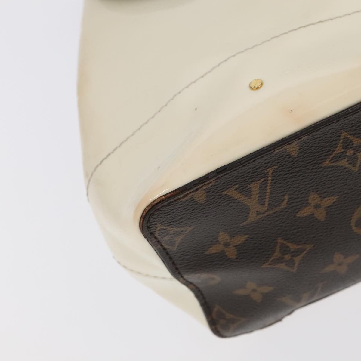 Louis Vuitton Hot Springs White Leather Backpack Bag (Pre-Owned) Size ONE SIZE - 8 Thumbnail