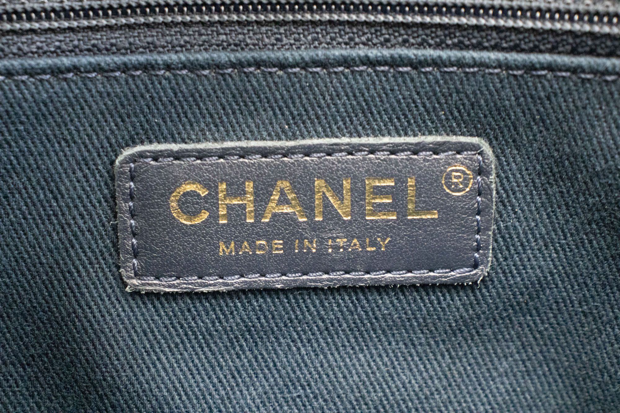 Chanel Business Affinity Navy Leather Shoulder Bag (Pre-Owned) Size ONE SIZE - 11 Thumbnail