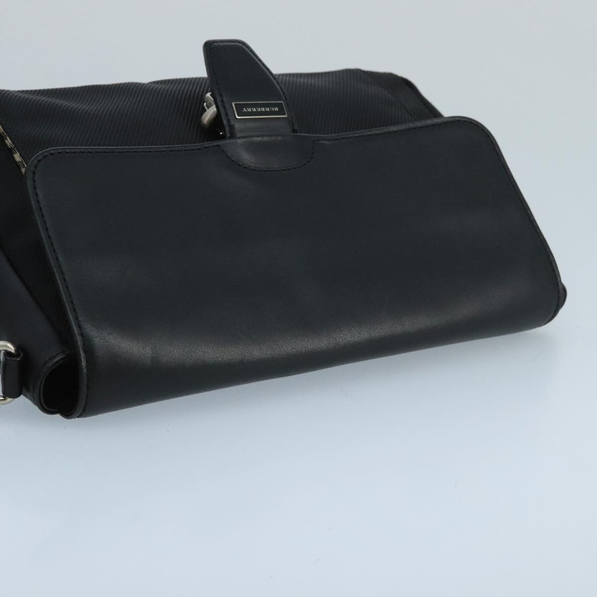 Burberry Black Canvas Clutch Bag (Pre-Owned) Size ONE SIZE - 16 Thumbnail