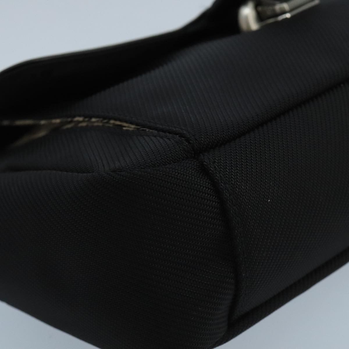 Burberry Black Canvas Clutch Bag (Pre-Owned) Size ONE SIZE - 11 Thumbnail