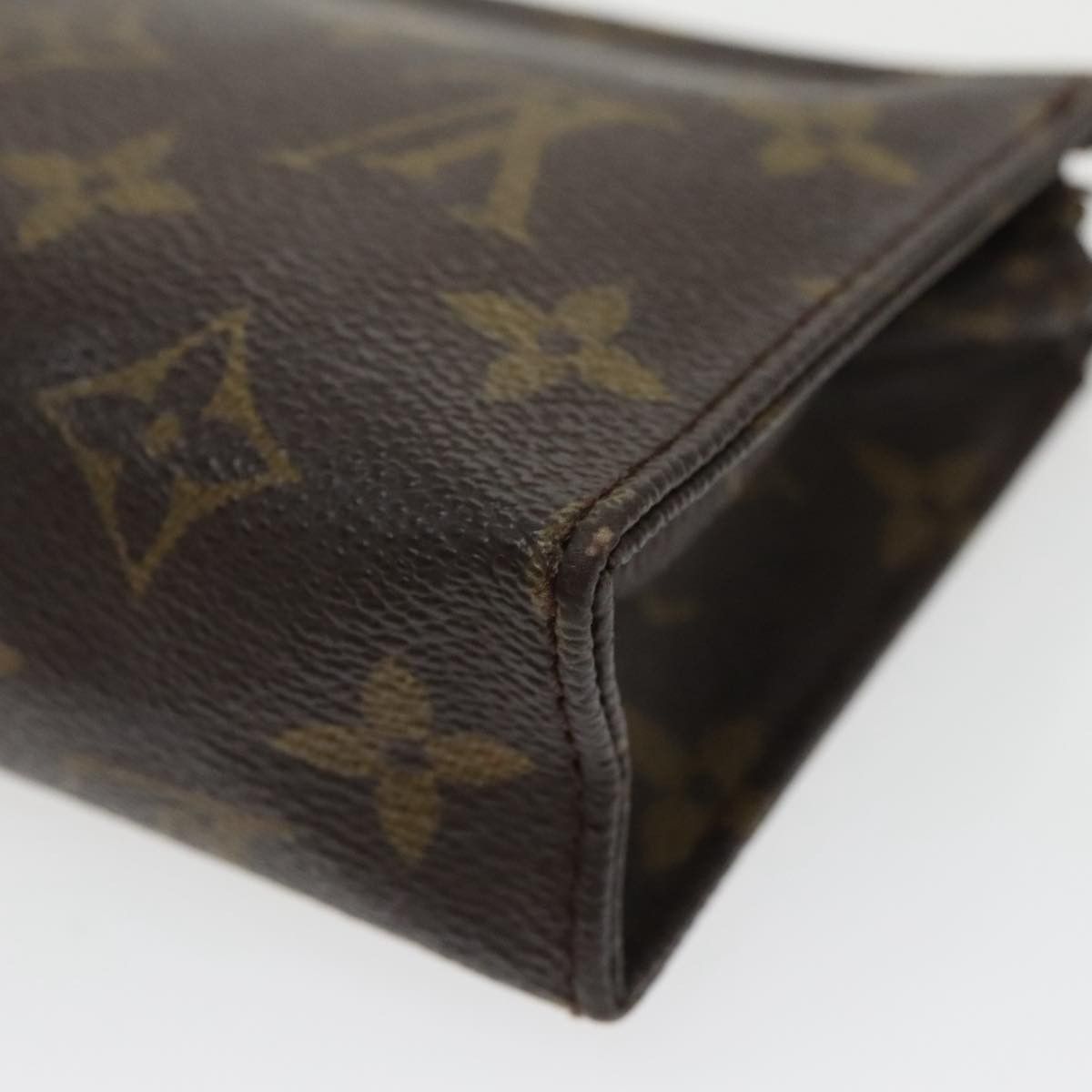 Louis Vuitton Poche Toilette 15 Brown Canvas Clutch Bag (Pre-Owned) Size ONE SIZE - 13 Thumbnail