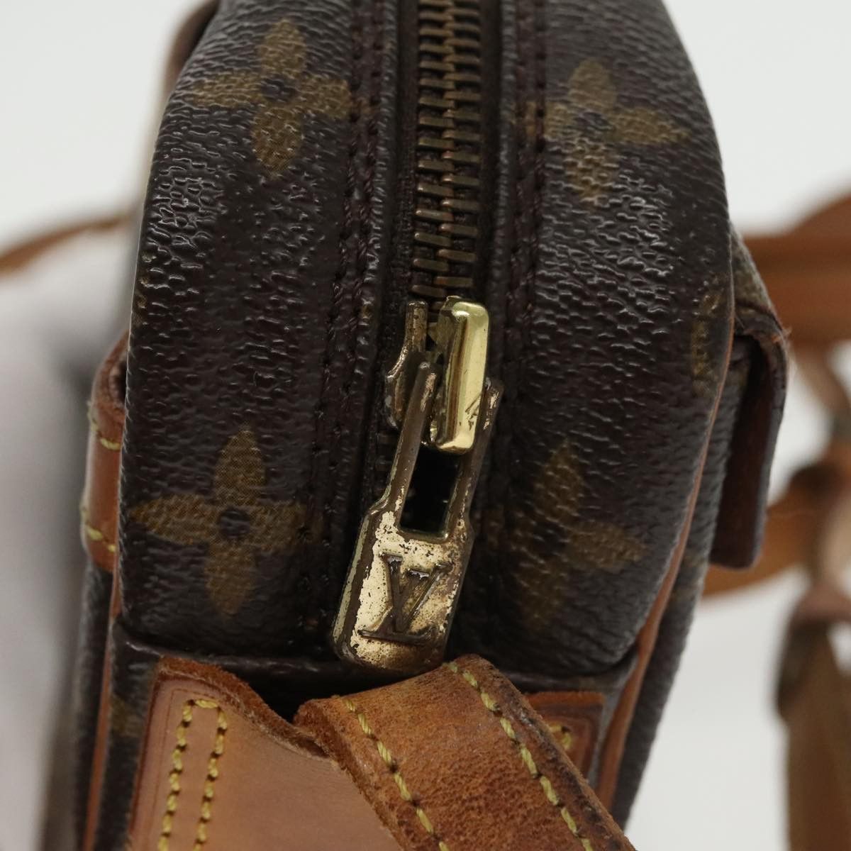 Louis Vuitton Jeune Fille Brown Canvas Shoulder Bag (Pre-Owned) Size ONE SIZE - 14 Thumbnail