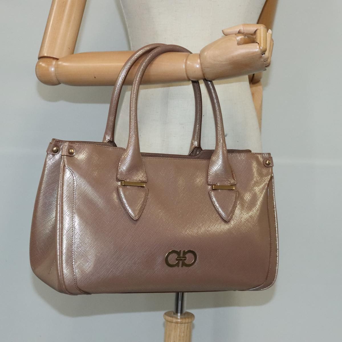 Salvatore Ferragamo Gancini Brown Leather Handbag (Pre-Owned) Size ONE SIZE - 11 Thumbnail