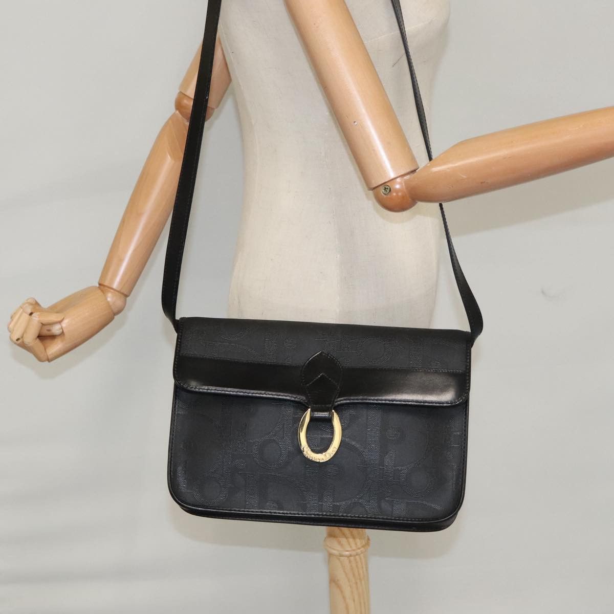 Dior Black Leather Shoulder Bag (Pre-Owned) Size ONE SIZE - 15 Thumbnail