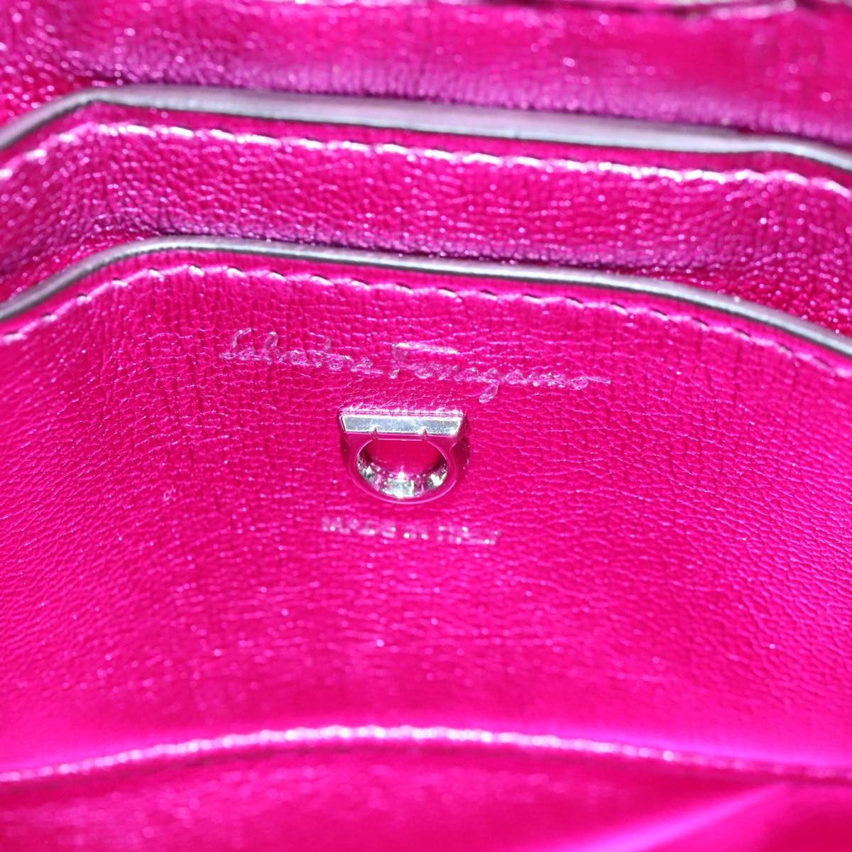 Salvatore Ferragamo Gancini Purple Leather Shoulder Bag (Pre-Owned) Size ONE SIZE - 9 Thumbnail