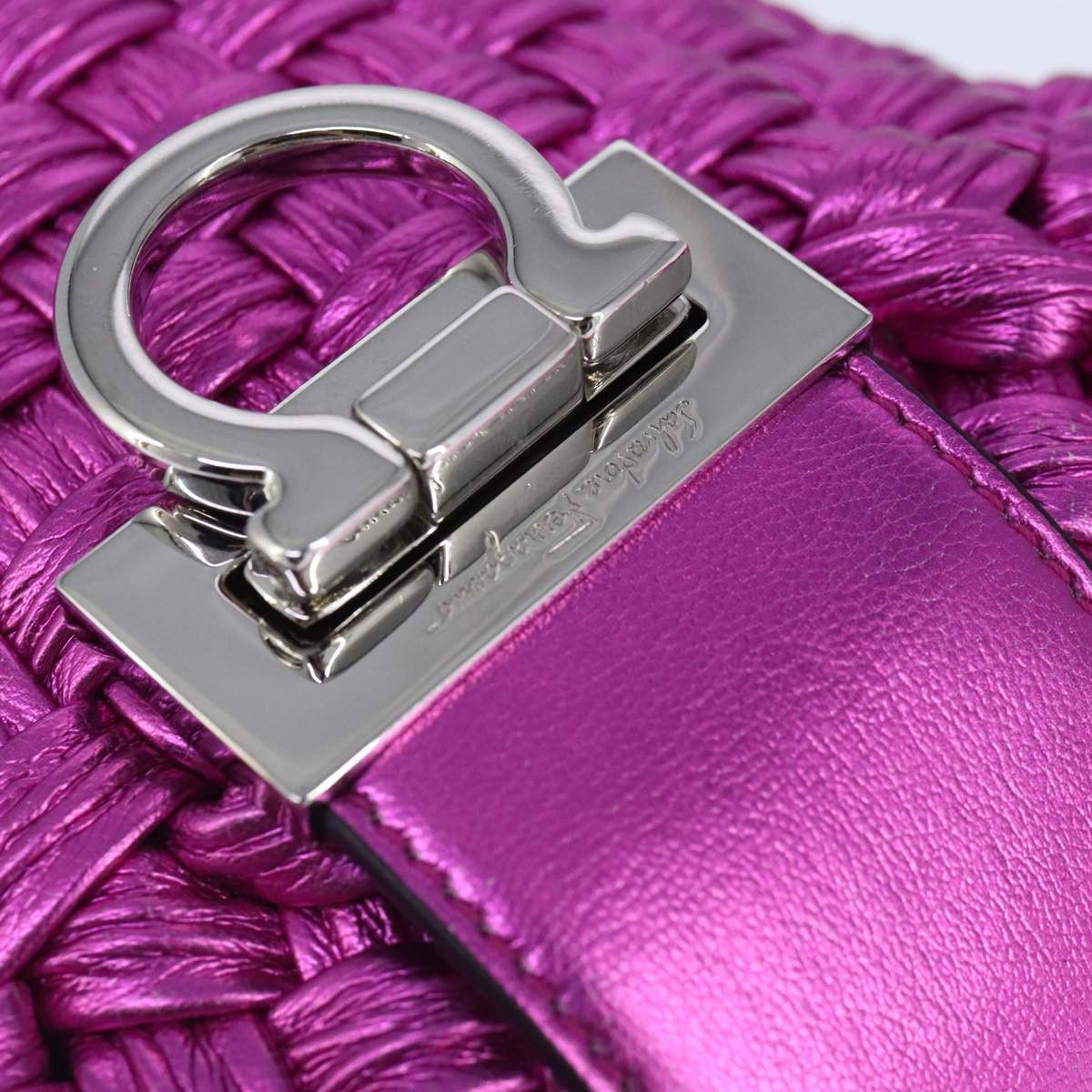 Salvatore Ferragamo Gancini Purple Leather Shoulder Bag (Pre-Owned) Size ONE SIZE - 7 Thumbnail