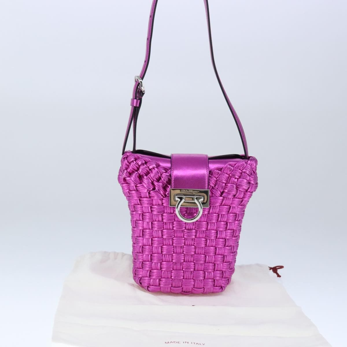 Salvatore Ferragamo Gancini Purple Leather Shoulder Bag (Pre-Owned) Size ONE SIZE - 11 Thumbnail