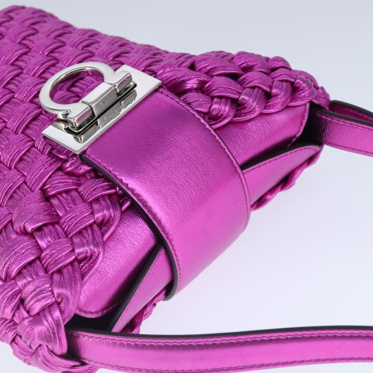 Salvatore Ferragamo Gancini Purple Leather Shoulder Bag (Pre-Owned) Size ONE SIZE - 14 Thumbnail