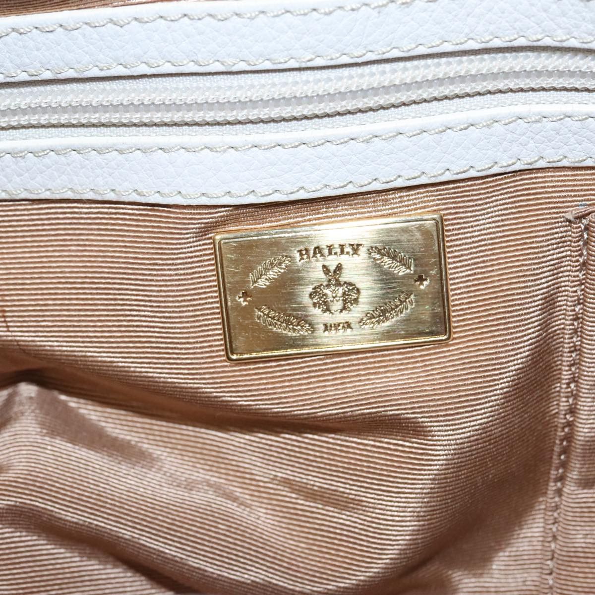 Bally White Leather Handbag (Pre-Owned) Size ONE SIZE - 9 Thumbnail