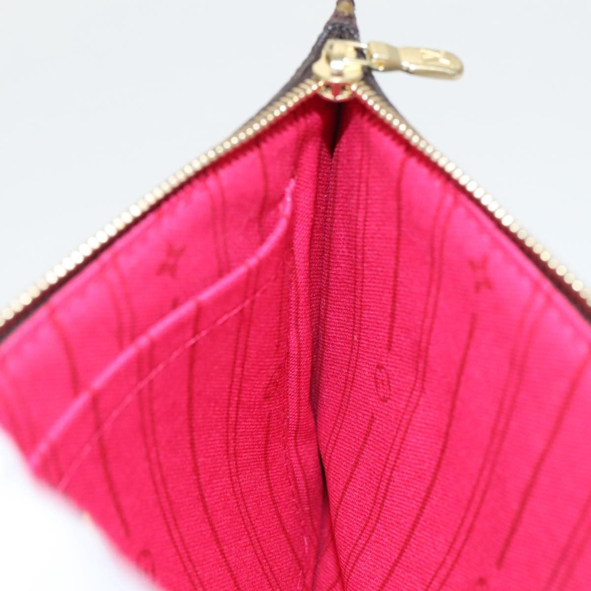 Louis Vuitton Neverfull Pouch Brown Canvas Clutch Bag (Pre-Owned) Size ONE SIZE - 15 Thumbnail