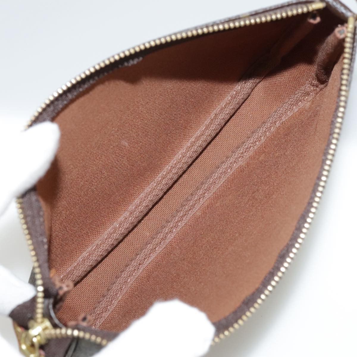 Louis Vuitton Louis Vuitton Pochette Accessoire clutch Size ONE SIZE - 14 Thumbnail