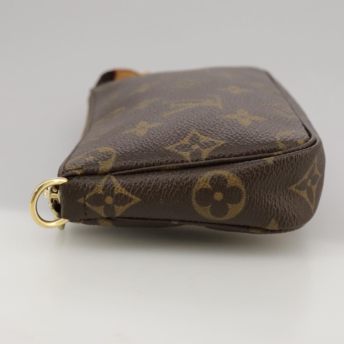 Louis Vuitton Louis Vuitton Pochette Accessoire clutch Size ONE SIZE - 3 Thumbnail