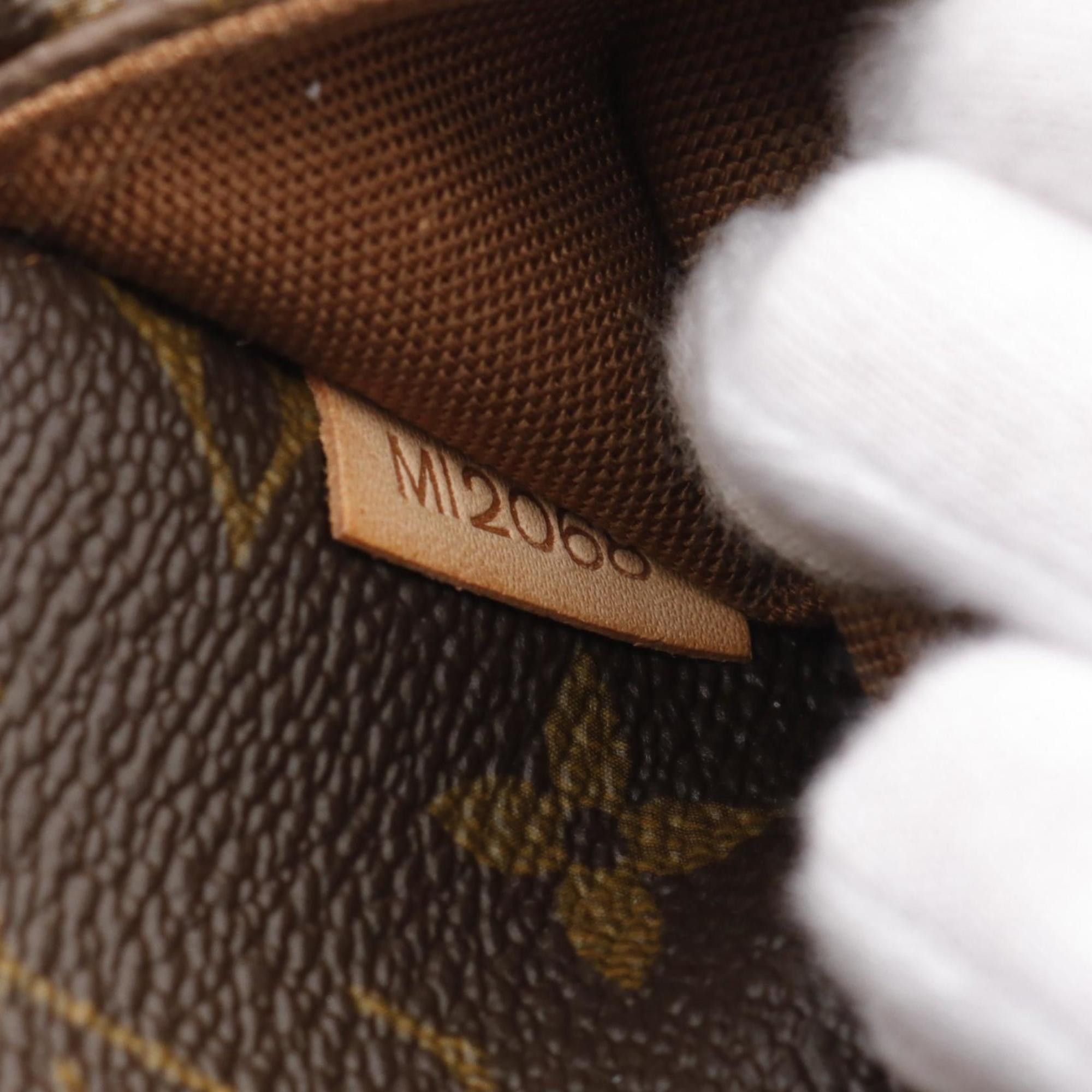 Louis Vuitton Louis Vuitton Bosphore shoulder Size ONE SIZE - 10 Thumbnail