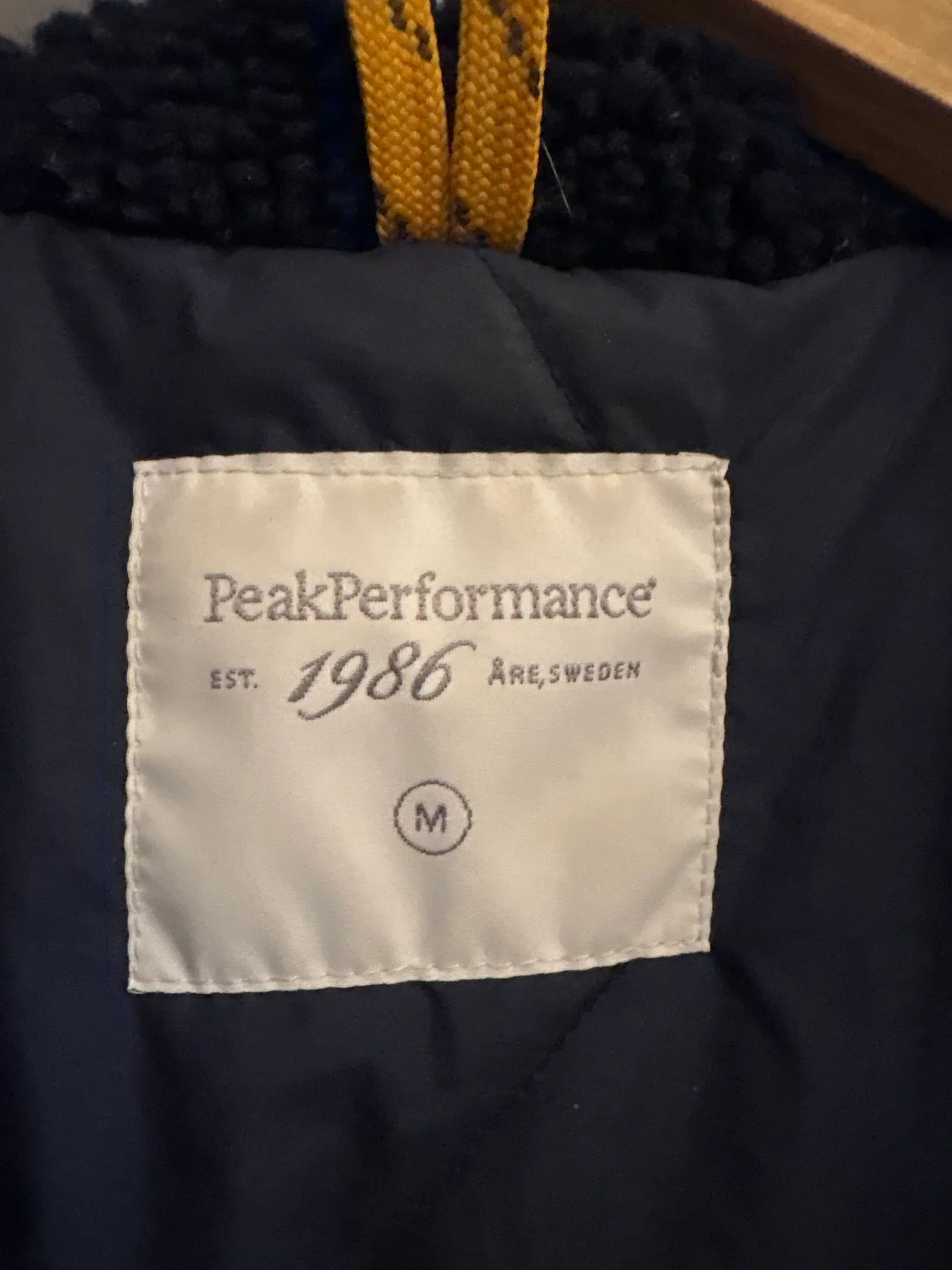 Peak Performance Peak Performance Mildred J Jacket Size M / US 6-8 / IT 42-44 - 2 Thumbnail