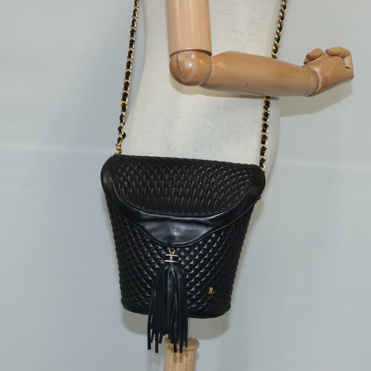 Bally Black Leather Shoulder Bag (Pre-Owned) Size ONE SIZE - 16 Thumbnail