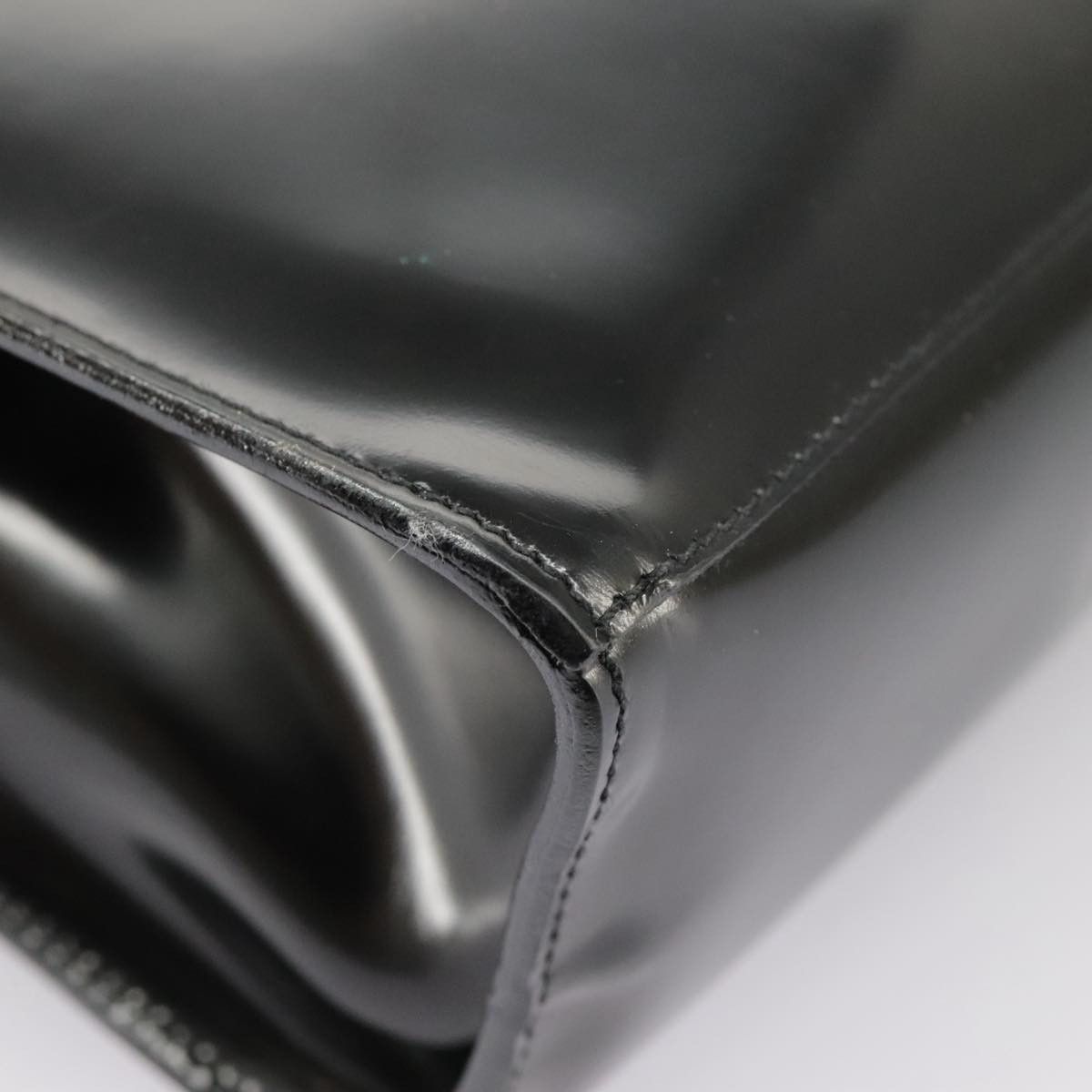 Salvatore Ferragamo Wanda Black Patent Leather Handbag (Pre-Owned) Size ONE SIZE - 12 Thumbnail