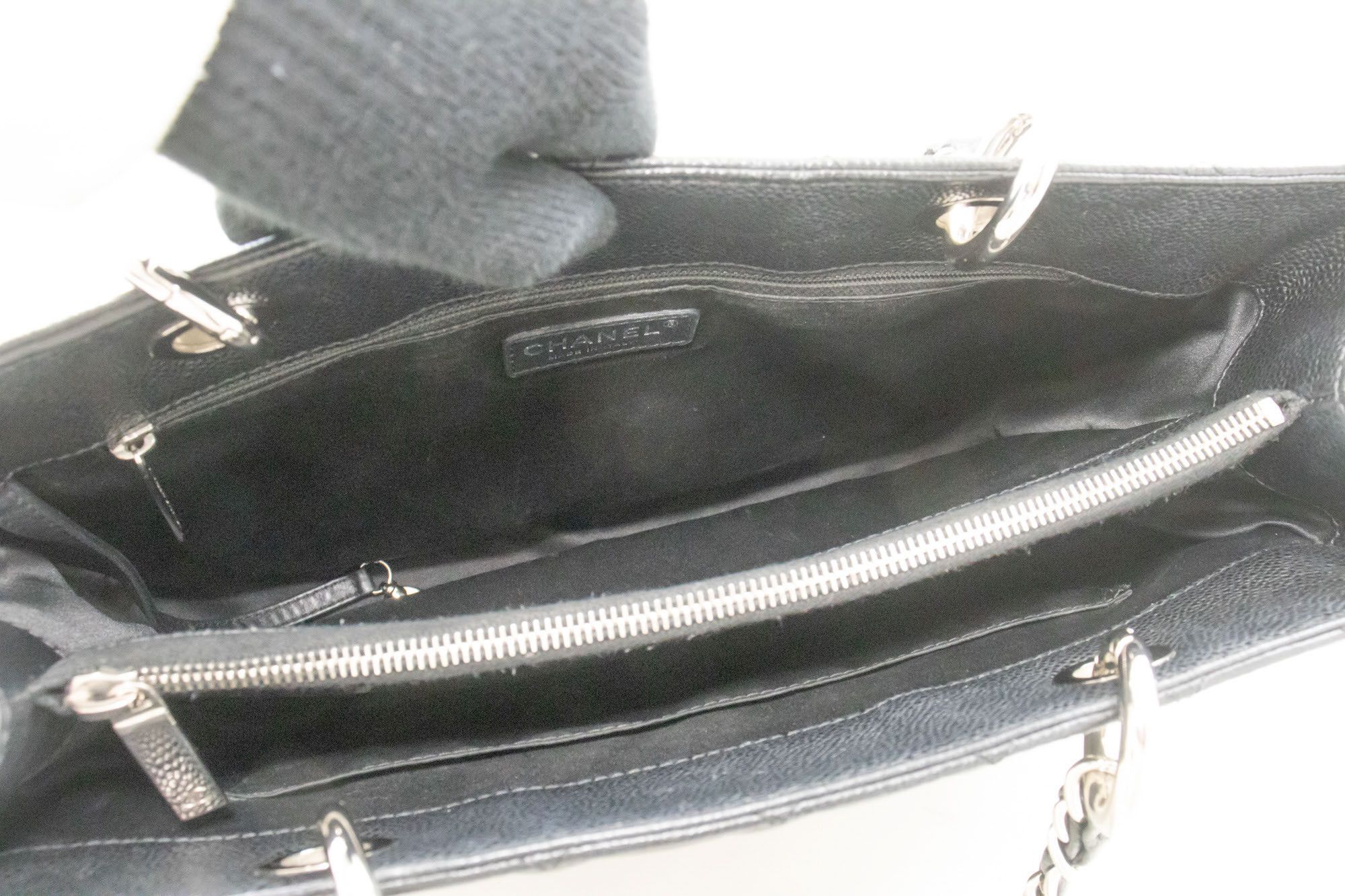 Chanel Shopping Black Leather Shoulder Bag (Pre-Owned) Size ONE SIZE - 9 Thumbnail