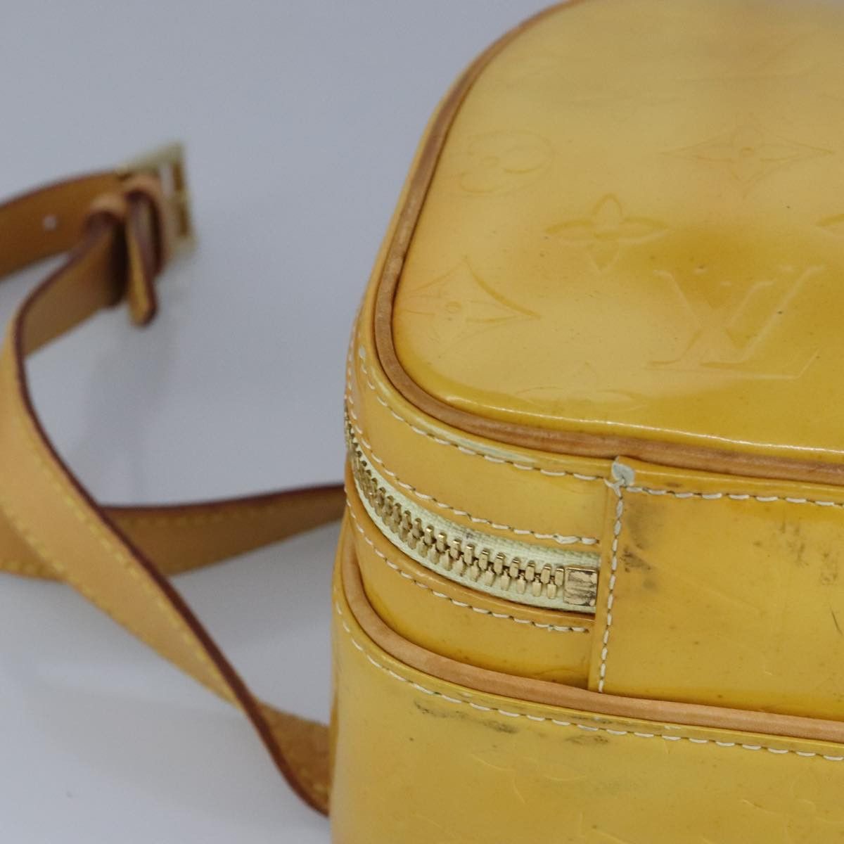 Louis Vuitton Murray Yellow Patent Leather Backpack Bag (Pre-Owned) Size ONE SIZE - 9 Thumbnail