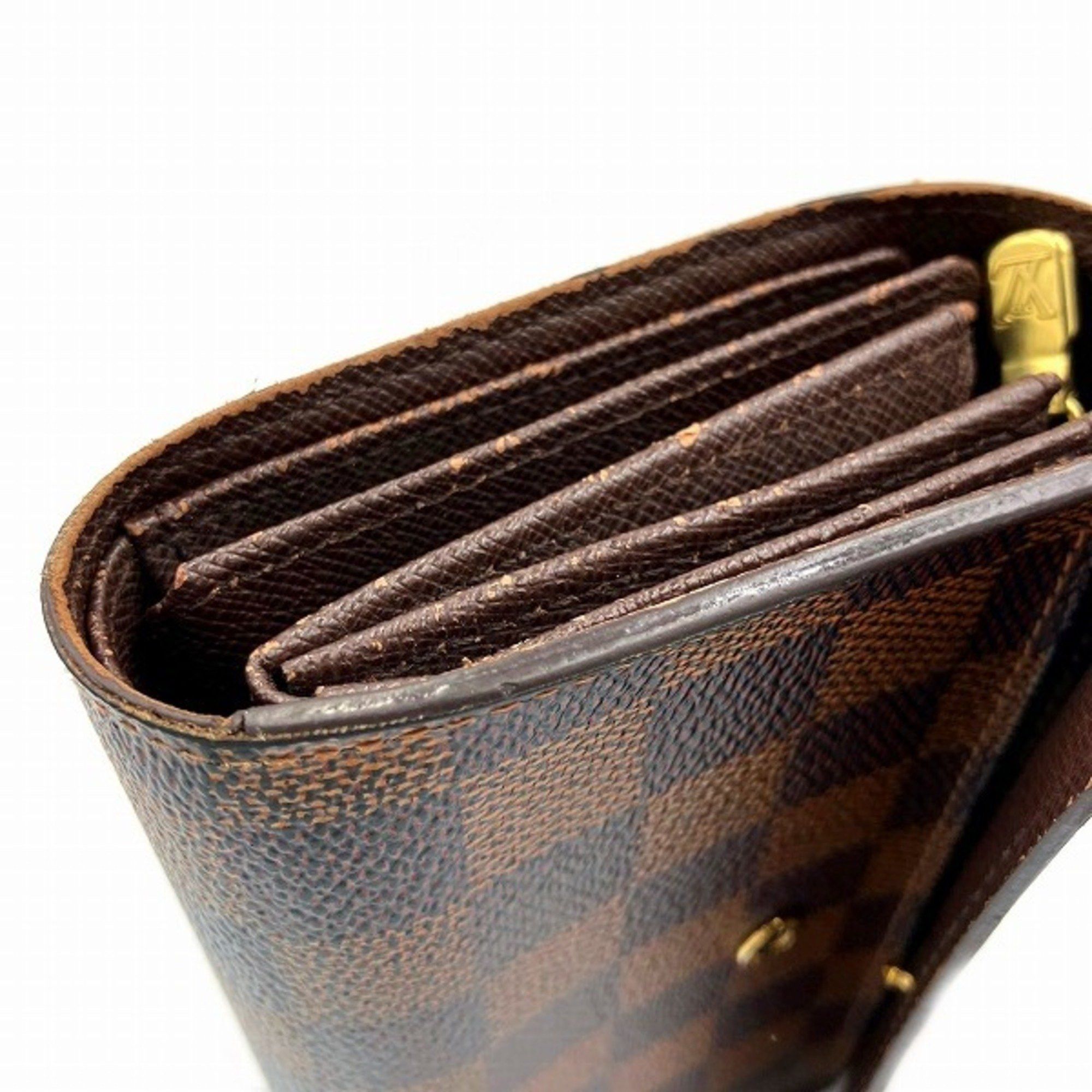 Louis Vuitton Alexandra wallet
