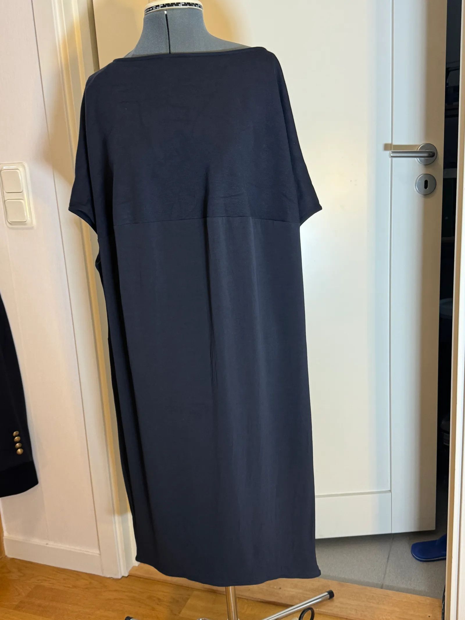Cos Cos Dress Size S / US 4 / IT 40 - 2 Thumbnail