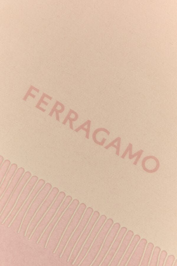 Salvatore Ferragamo Pink Cashmere Scarf Size ONE SIZE - 4 Thumbnail