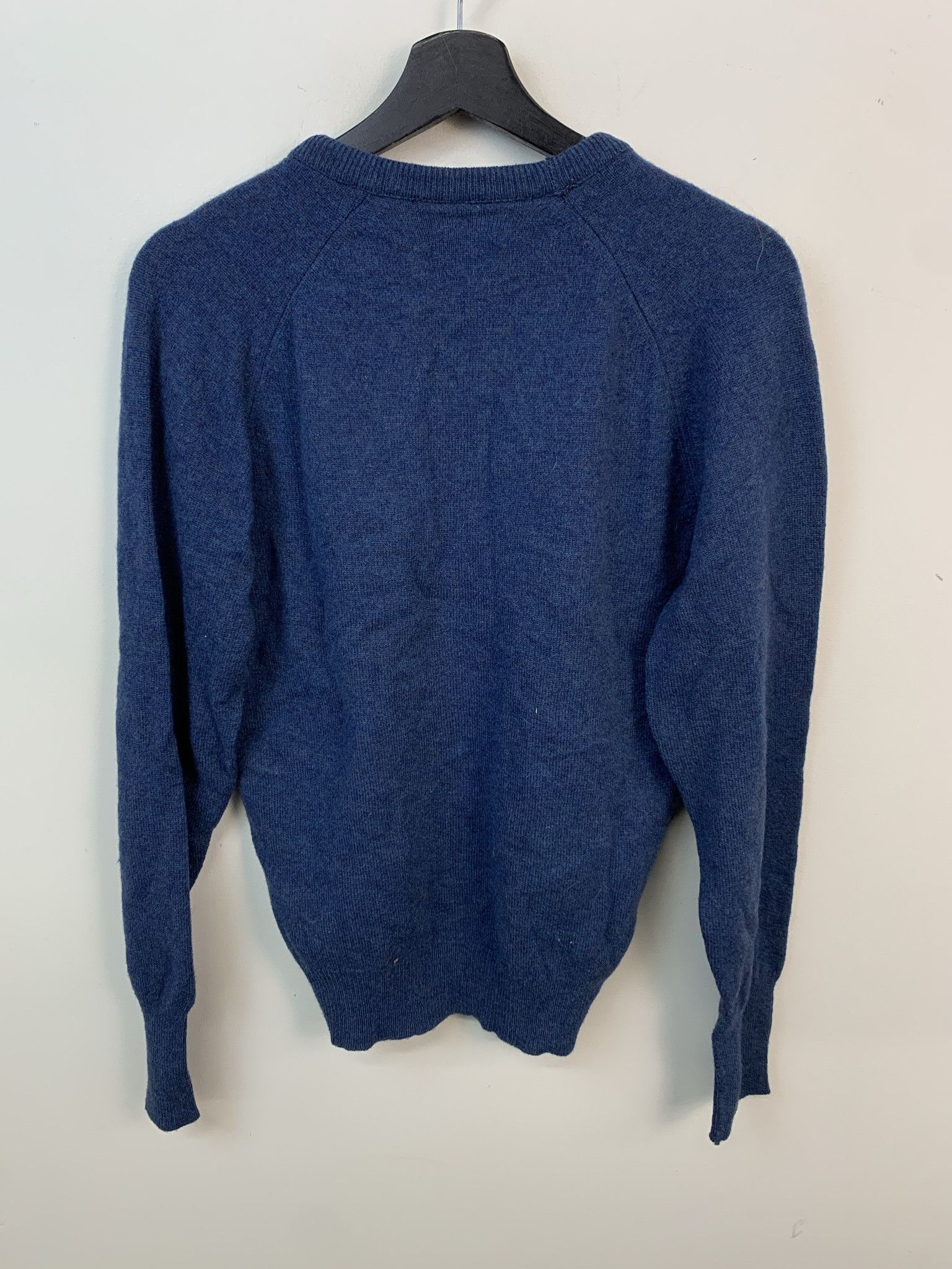 Pendleton Vintage Sweater 1990s Knit Pendleton Blue V Neck Lambswool Knit Sweater Size M Size US M / EU 48-50 / 2 - 4 Thumbnail