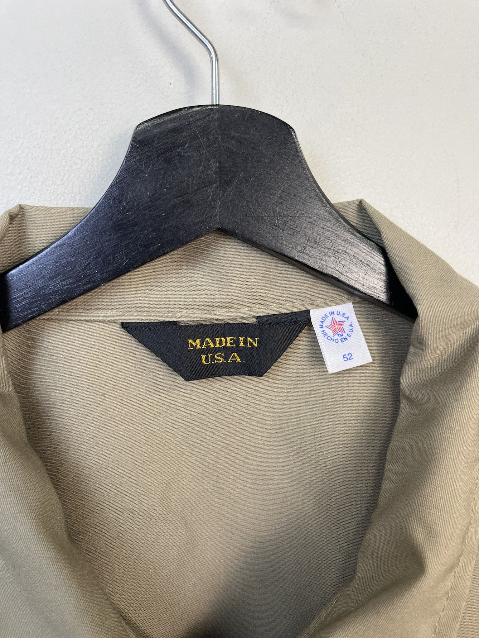 Vintage Vintage Jacket 1990s Made in USA Neck Strap Full Zip Light Jacket Size XXL (52) Size US XXL / EU 58 / 5 - 2 Thumbnail