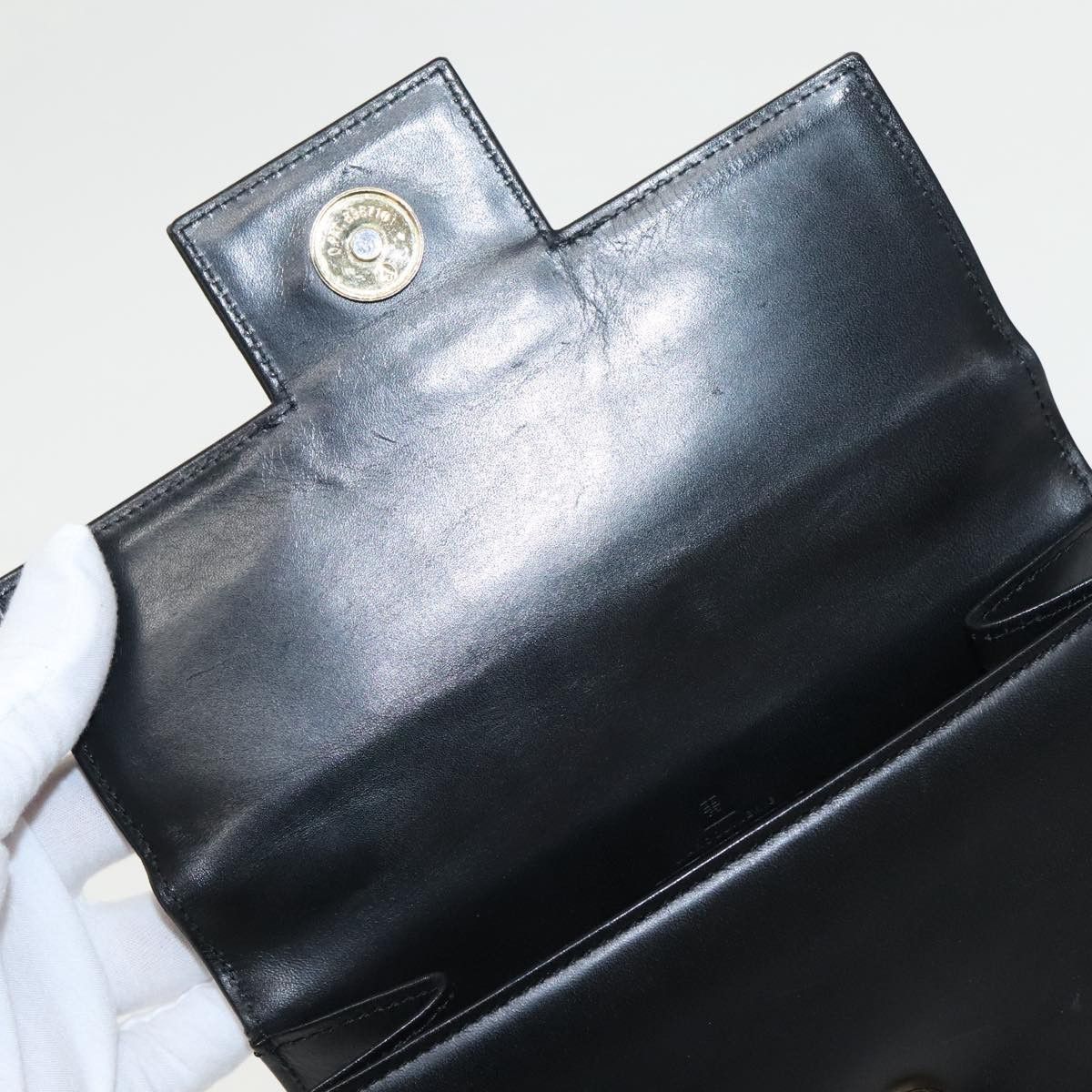 Givenchy Black Leather Handbag (Pre-Owned) Size ONE SIZE - 20 Thumbnail