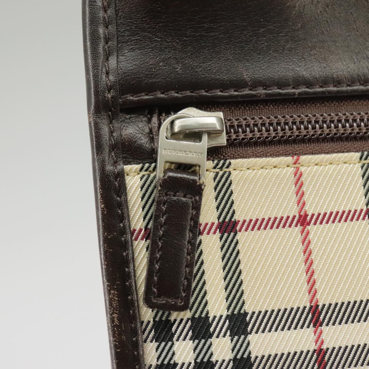Burberry Nova Check Beige Canvas Shoulder Bag (Pre-Owned) Size ONE SIZE - 12 Thumbnail