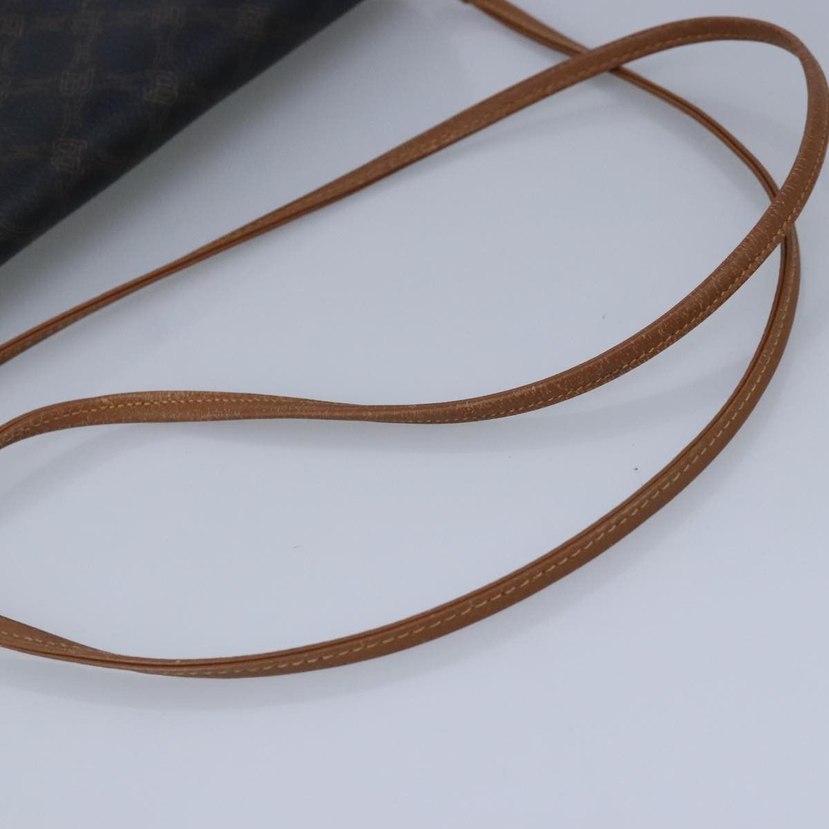 Bally Black Leather Shoulder Bag (Pre-Owned) Size ONE SIZE - 5 Thumbnail